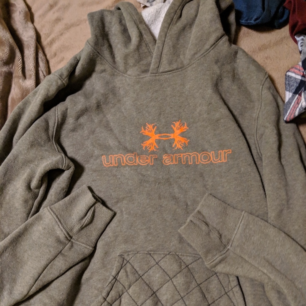 Green under armour hoodie